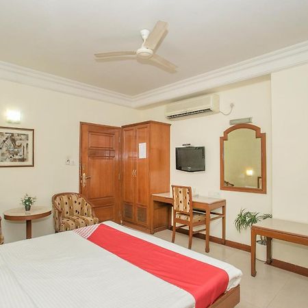 Oyo 579 Hotel Aab Bangalore Buitenkant foto