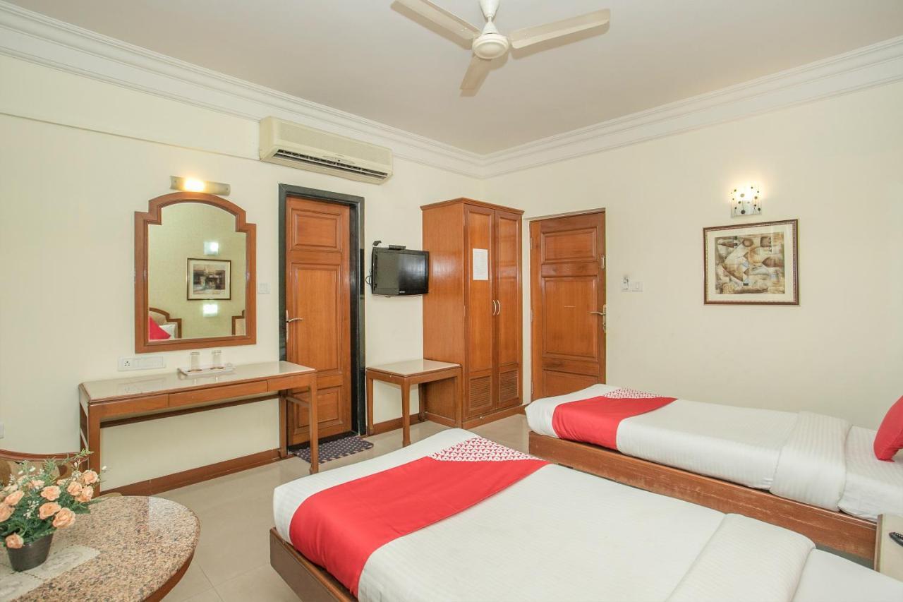 Oyo 579 Hotel Aab Bangalore Buitenkant foto