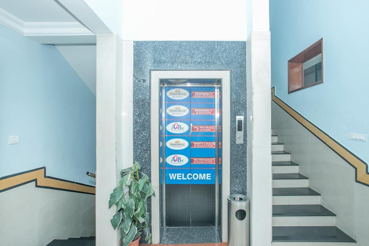 Oyo 579 Hotel Aab Bangalore Buitenkant foto