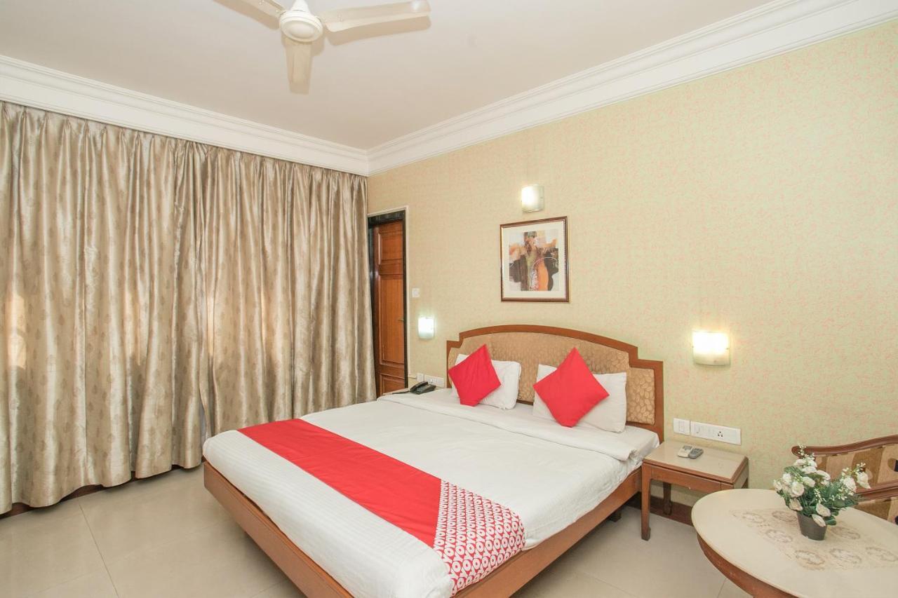 Oyo 579 Hotel Aab Bangalore Buitenkant foto