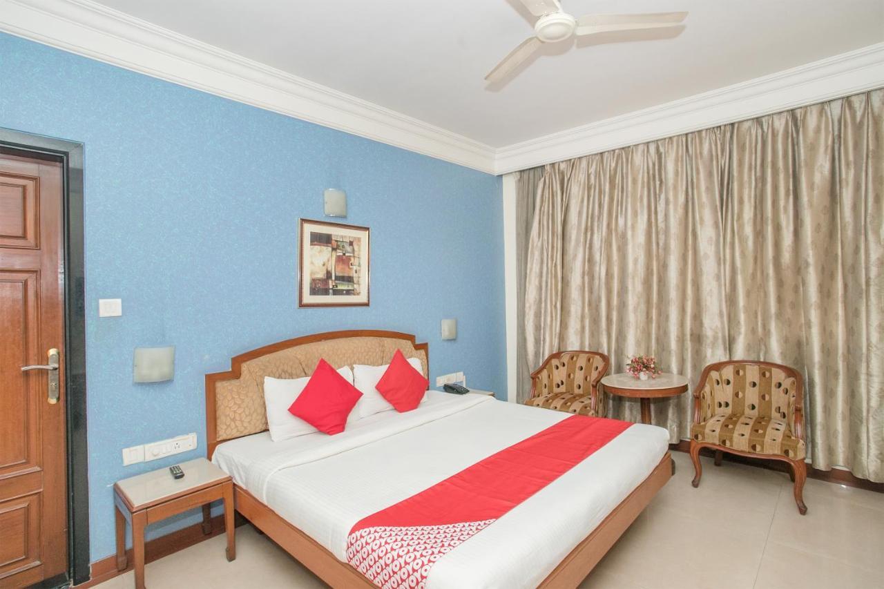 Oyo 579 Hotel Aab Bangalore Buitenkant foto