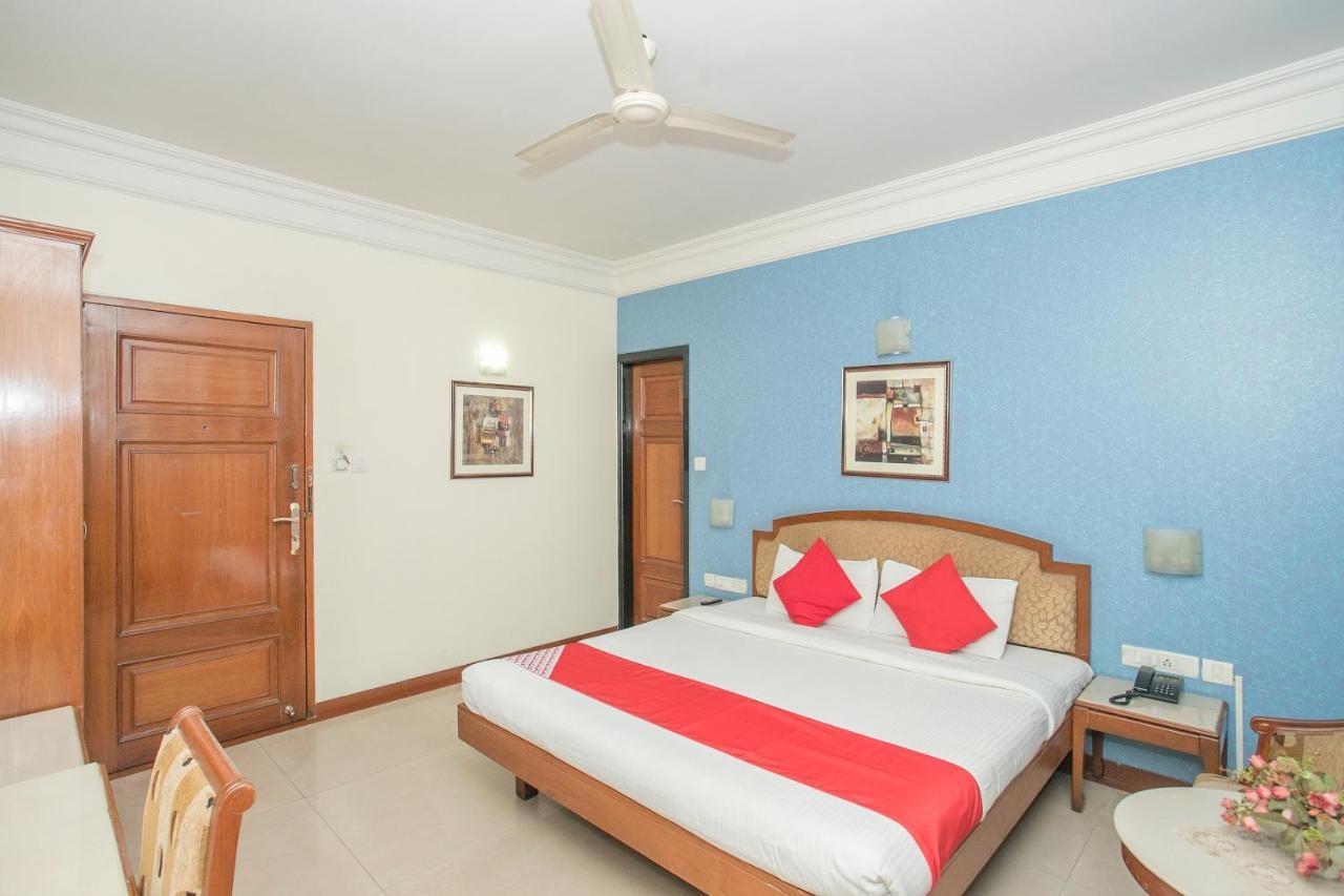 Oyo 579 Hotel Aab Bangalore Buitenkant foto