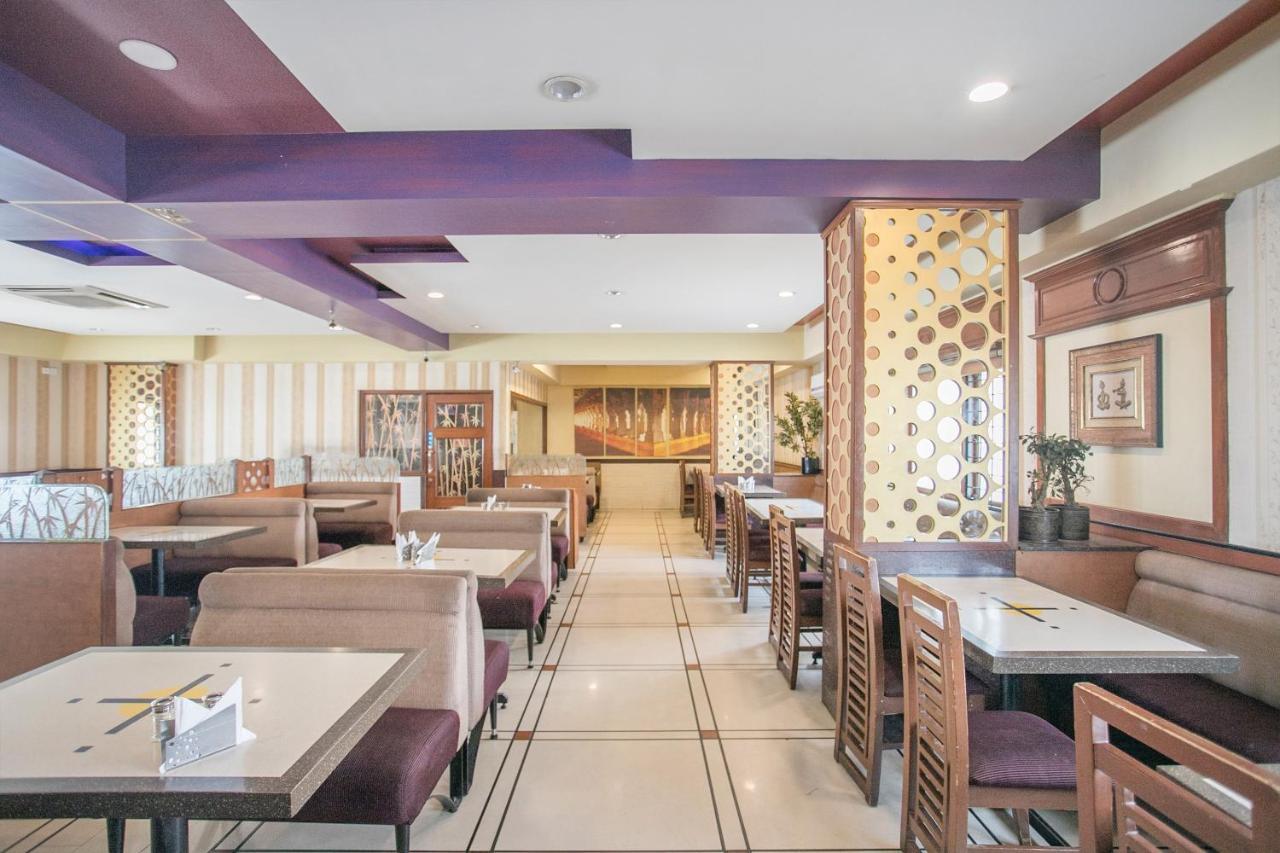 Oyo 579 Hotel Aab Bangalore Buitenkant foto