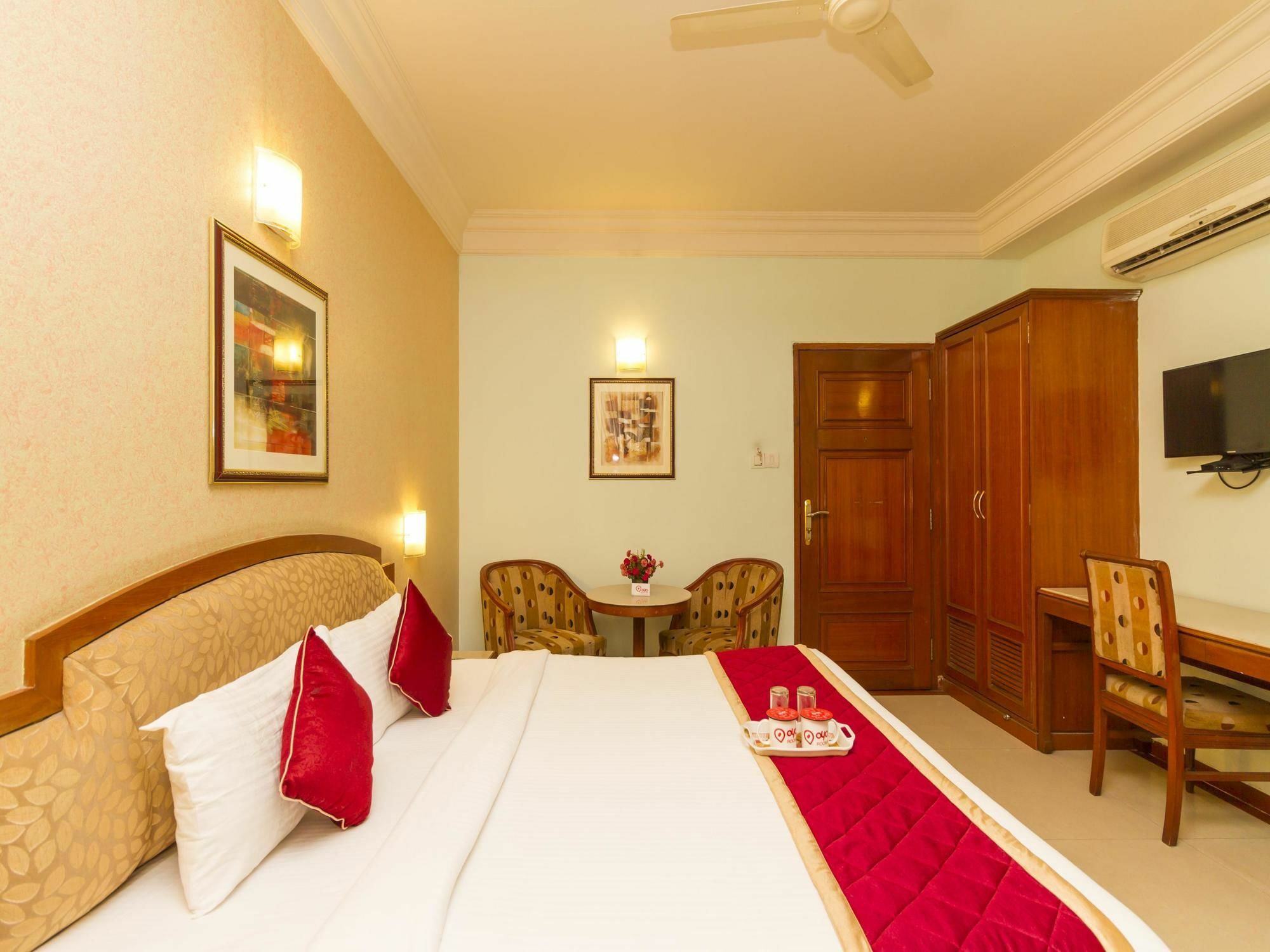 Oyo 579 Hotel Aab Bangalore Buitenkant foto
